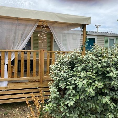 Mh148 Camping Tohapi Novela - Mobil Home 6P Climatise - ปอร์-ลา-นูแวลล์ ภายนอก รูปภาพ