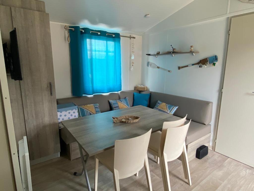 Mh148 Camping Tohapi Novela - Mobil Home 6P Climatise - ปอร์-ลา-นูแวลล์ ภายนอก รูปภาพ
