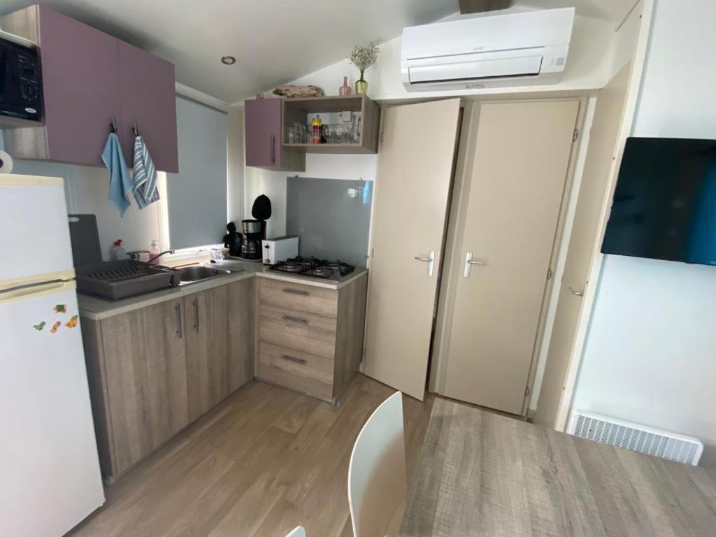 Mh148 Camping Tohapi Novela - Mobil Home 6P Climatise - ปอร์-ลา-นูแวลล์ ภายนอก รูปภาพ